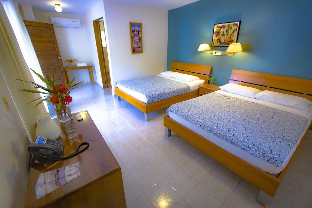 Hotel Restaurant Cyvadier Plage Jacmel Kültér fotó