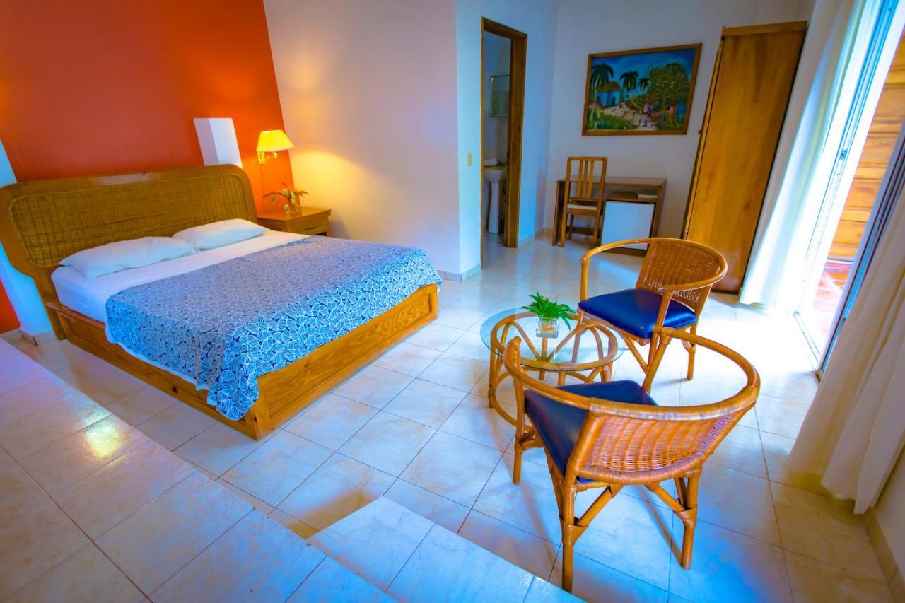 Hotel Restaurant Cyvadier Plage Jacmel Kültér fotó
