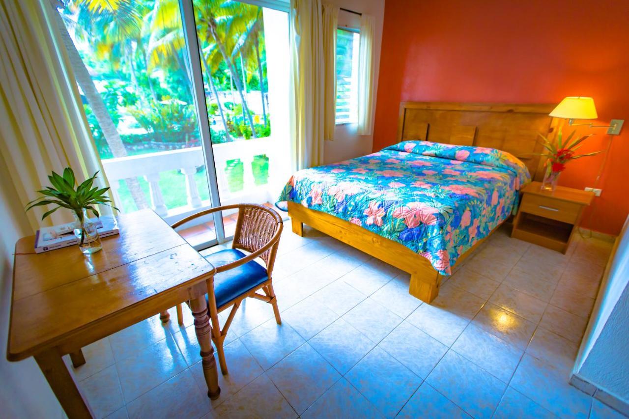 Hotel Restaurant Cyvadier Plage Jacmel Kültér fotó