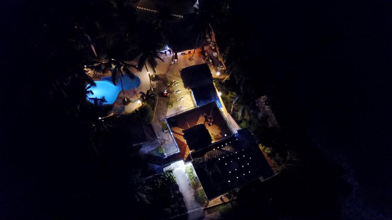 Hotel Restaurant Cyvadier Plage Jacmel Kültér fotó