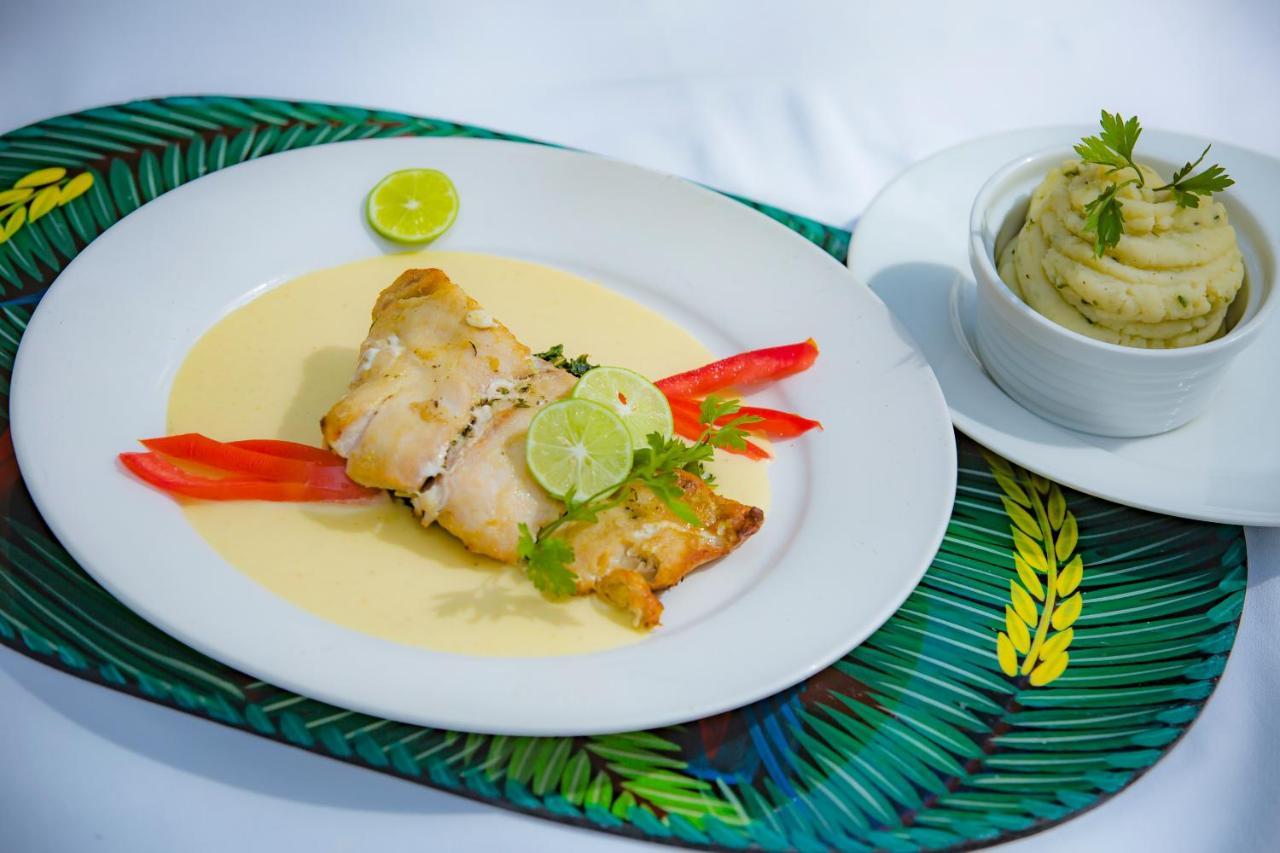 Hotel Restaurant Cyvadier Plage Jacmel Kültér fotó